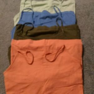 Arizona bra lined tanks lot of 4